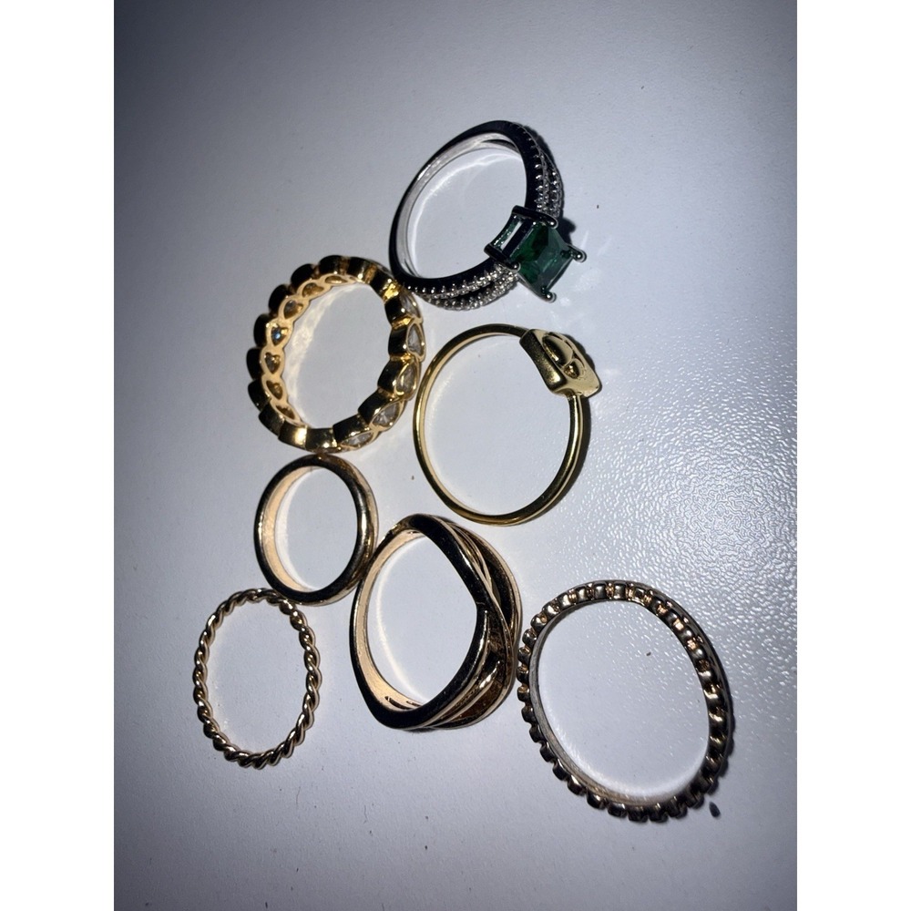 Lot Of Dainty Fashion Rings Various Styles Sizes Rhinestones Silver Tone‎ Gold